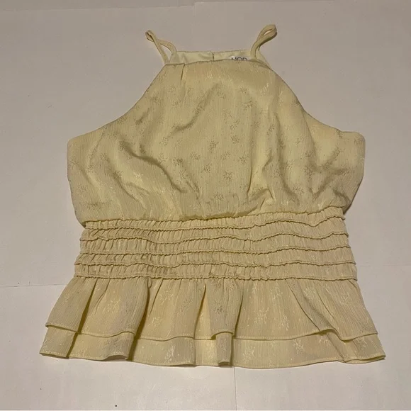 MOD On Trend cream top size medium - Picture 5 of 8